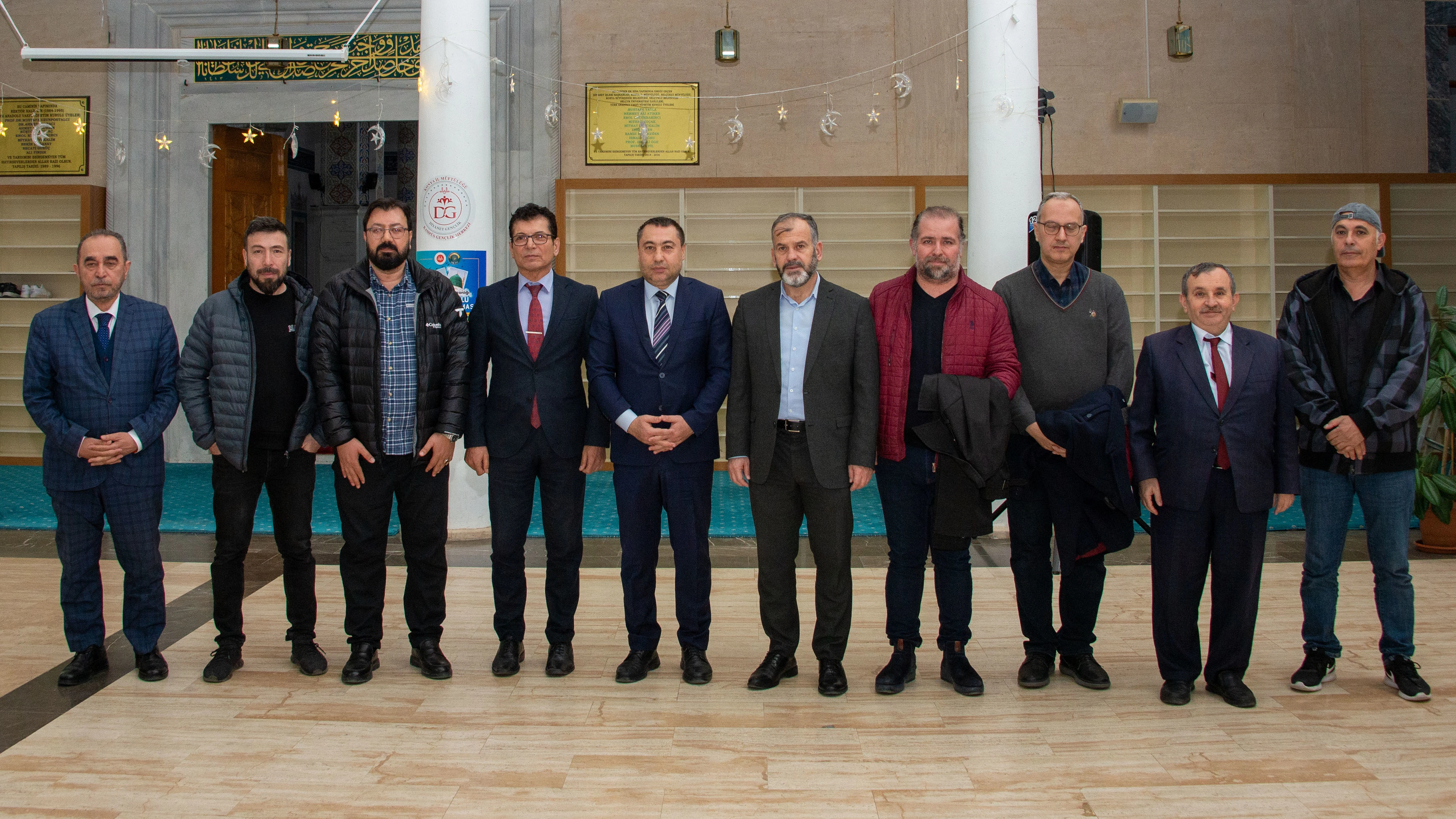 SÜMEDER ve Konya Müftülüğü Selçuk Üniversitesi öğrencilerini her gün iftarda buluşturuyor